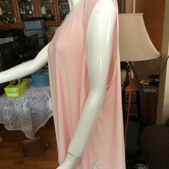 Peachy Tank - Picture 3 of 7